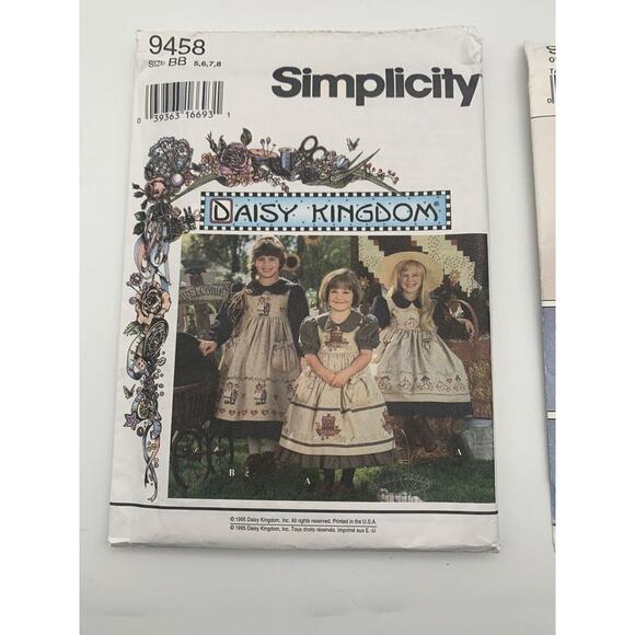 Vintage Lot Of 2 Simplicity Patterns Little Girls Dress / Pinafore & Appliqués - Picture 2 of 5